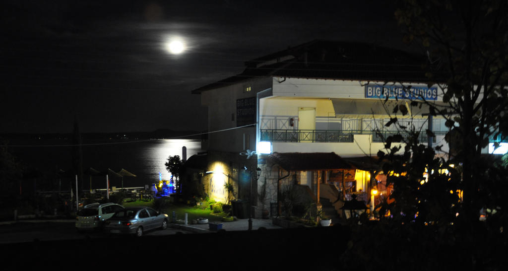 Big Blue Studios Kallithea  Ruang foto